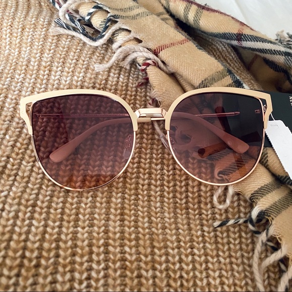 New York & Company Accessories - NWT New York & Co Sunglasses White Cat Eye